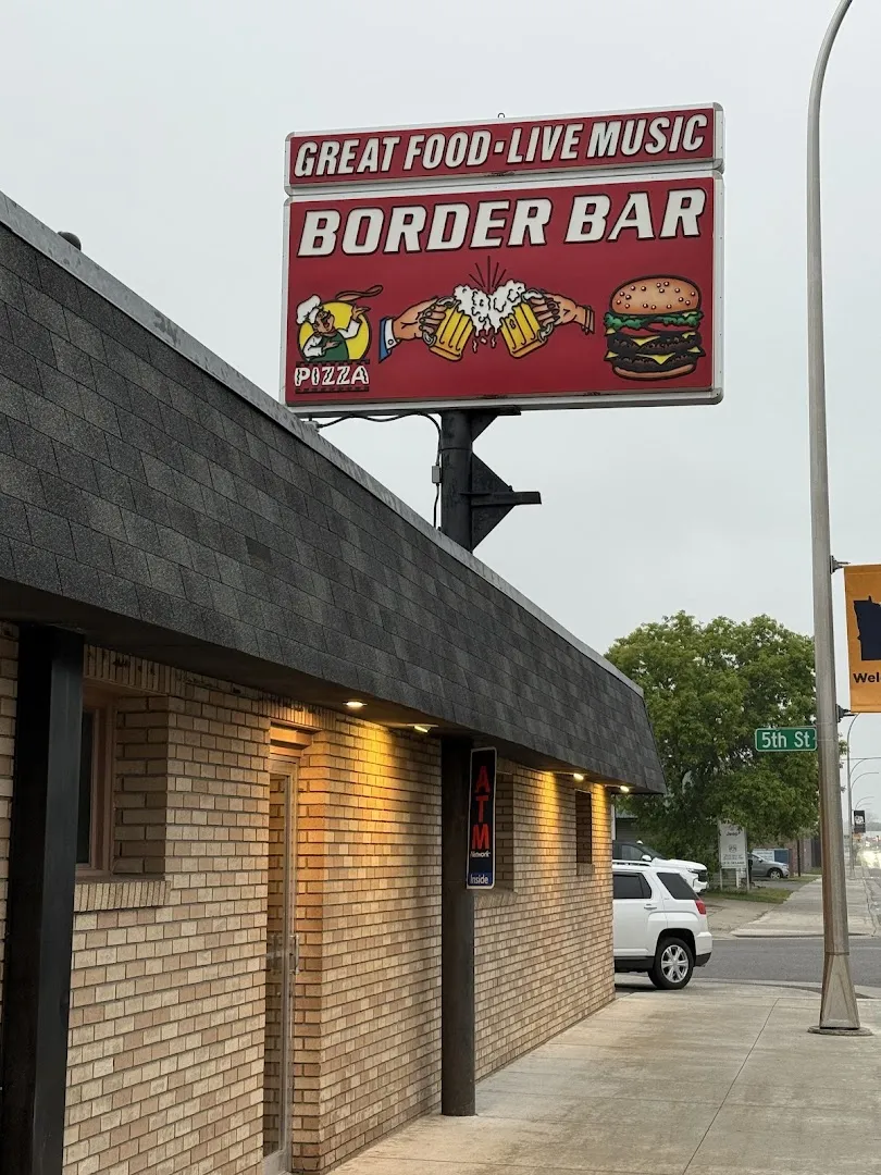 Border Bar Pizza Parlor